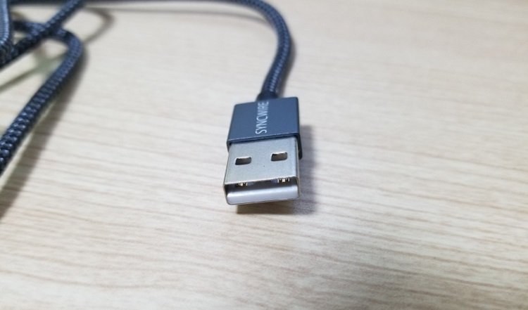 USB Standard-A（スタンダードA）